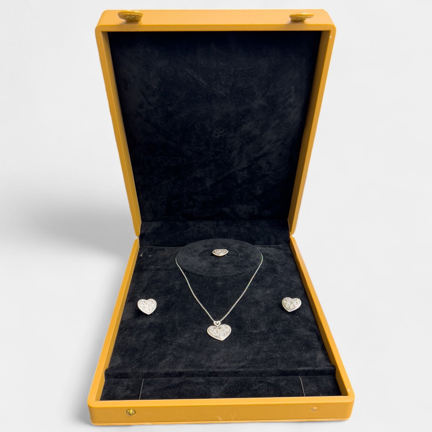 18k White Gold Pave Diamond Heart Necklace Ring Earrings Set 2.56ctw H-I SI2-I1