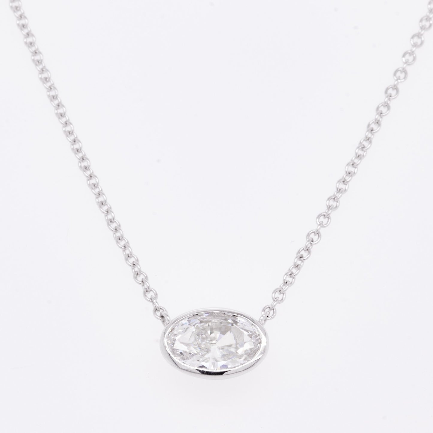 14k White Gold Oval Diamond Bezel Set Pendant Necklace 0.68ct H SI1 2.6g 18.5"