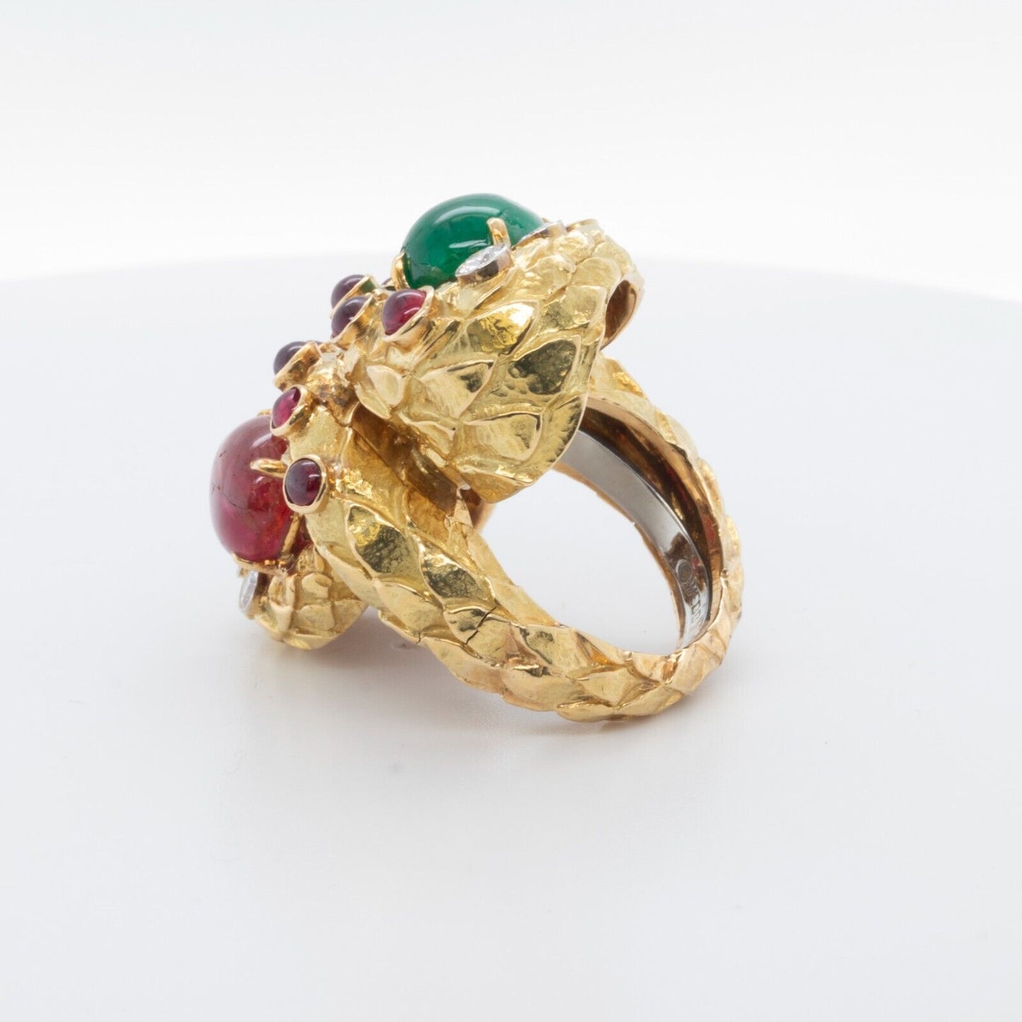 David Webb 18k Yellow Gold & Platinum Cabochon Emerald Ruby Diamond Ring sz 6.5