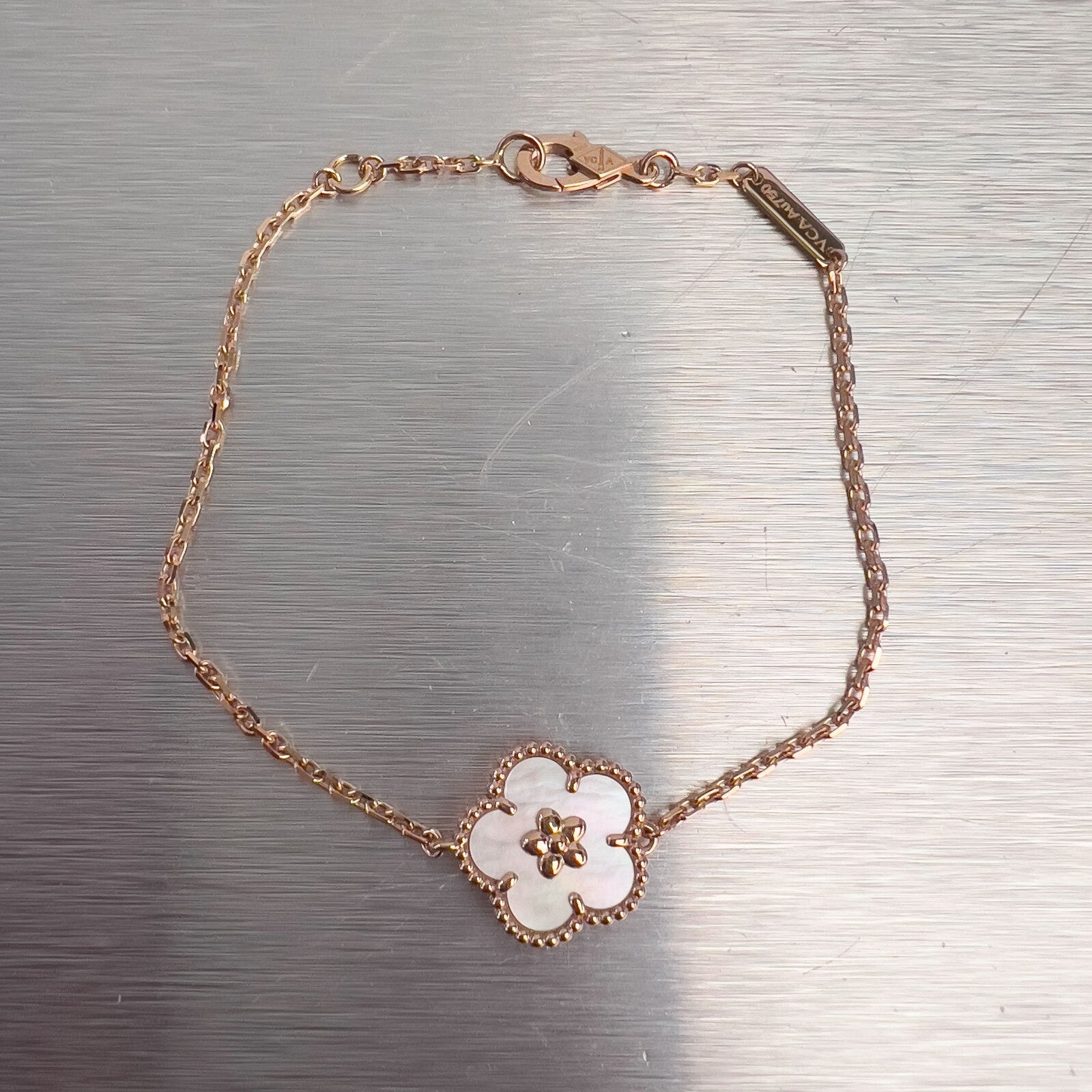 Van Cleef Arpels Lucky Spring MOP Peach Blossom 18k Rose Gold