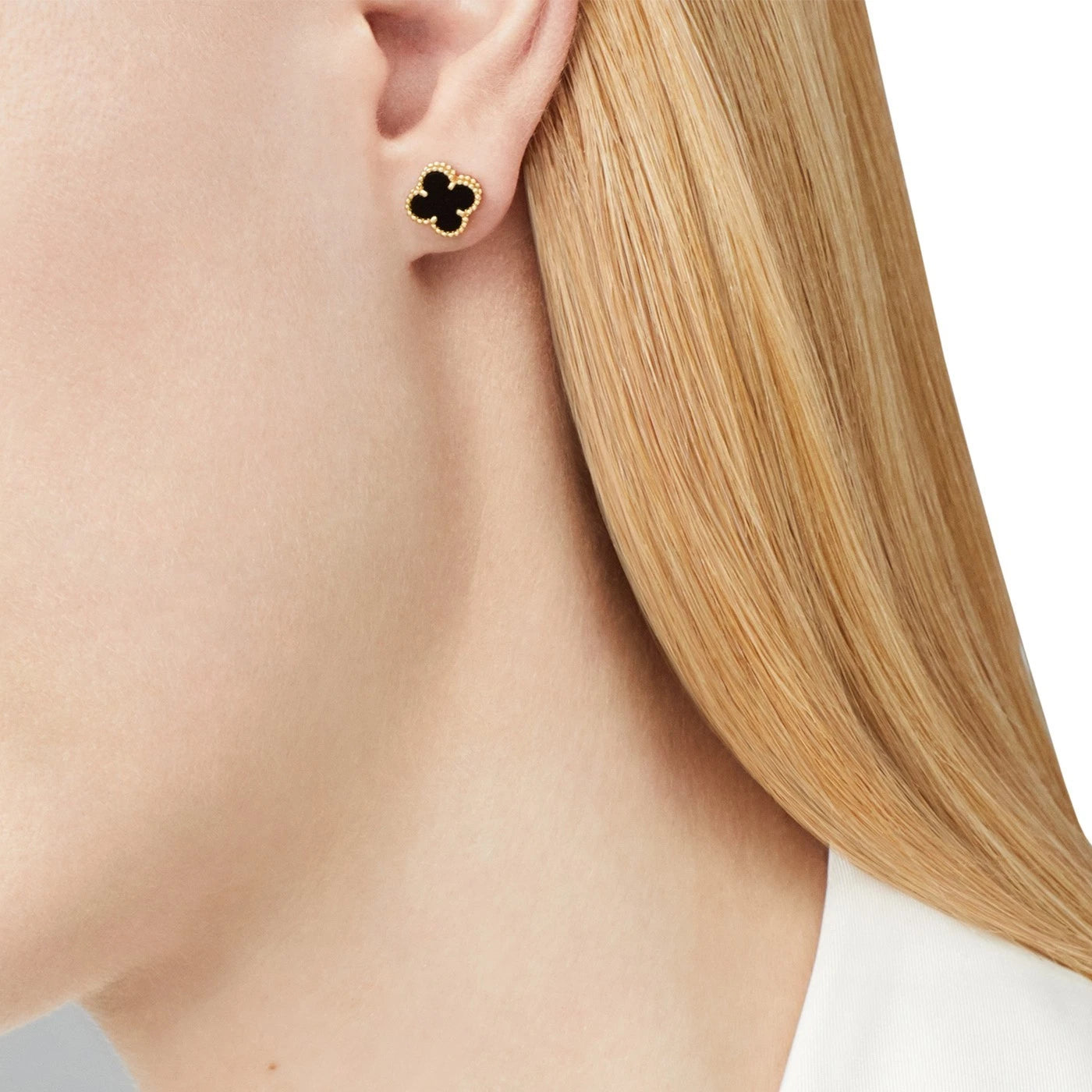 Van Cleef Arpels Onyx Sweet Alhambra 18k Yellow Gold Earrings POUCH RECPT CERT
