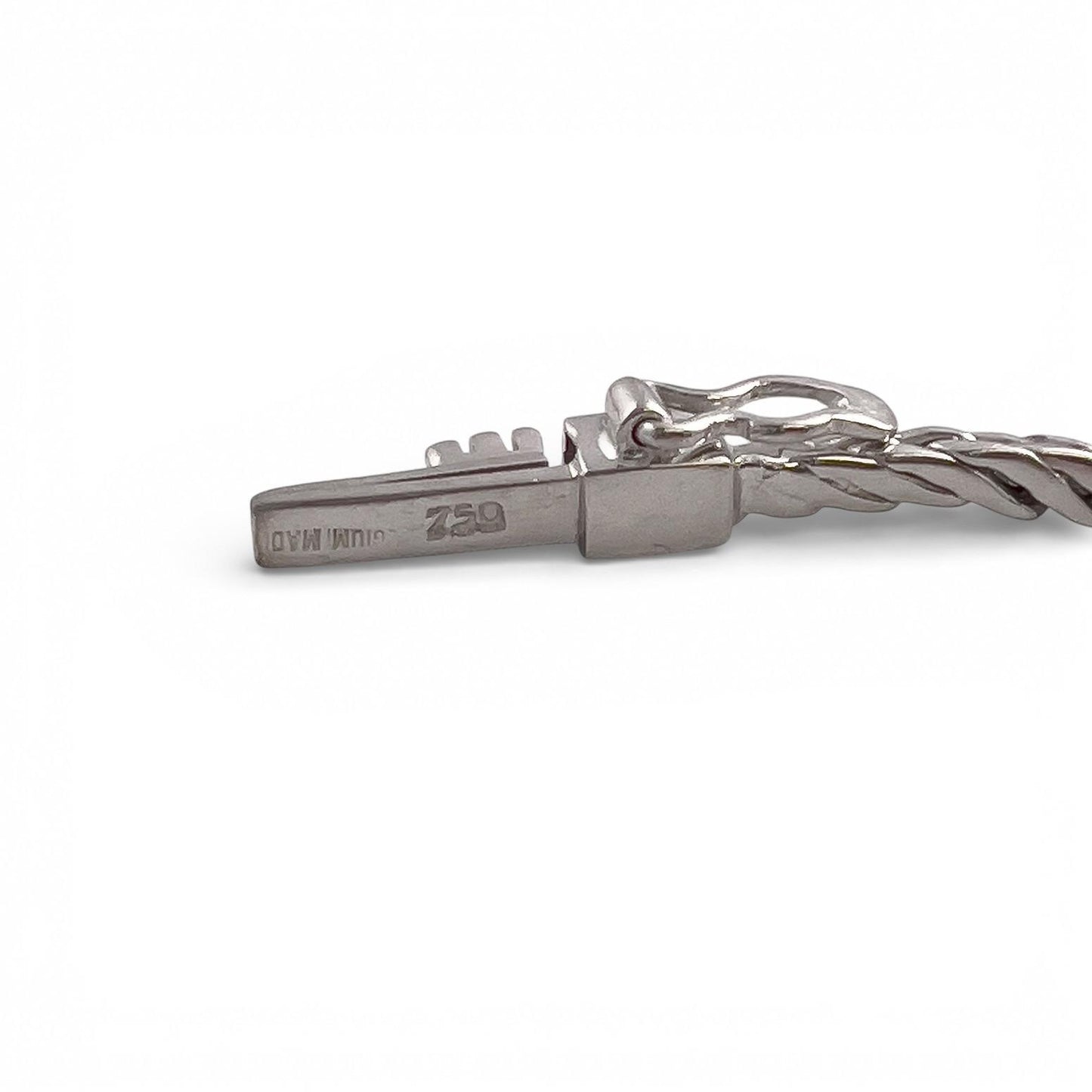 18k White Gold 1.75ct Pear Sapphire Diamond 3.00ctw SI1 Collier Necklace 17.5"