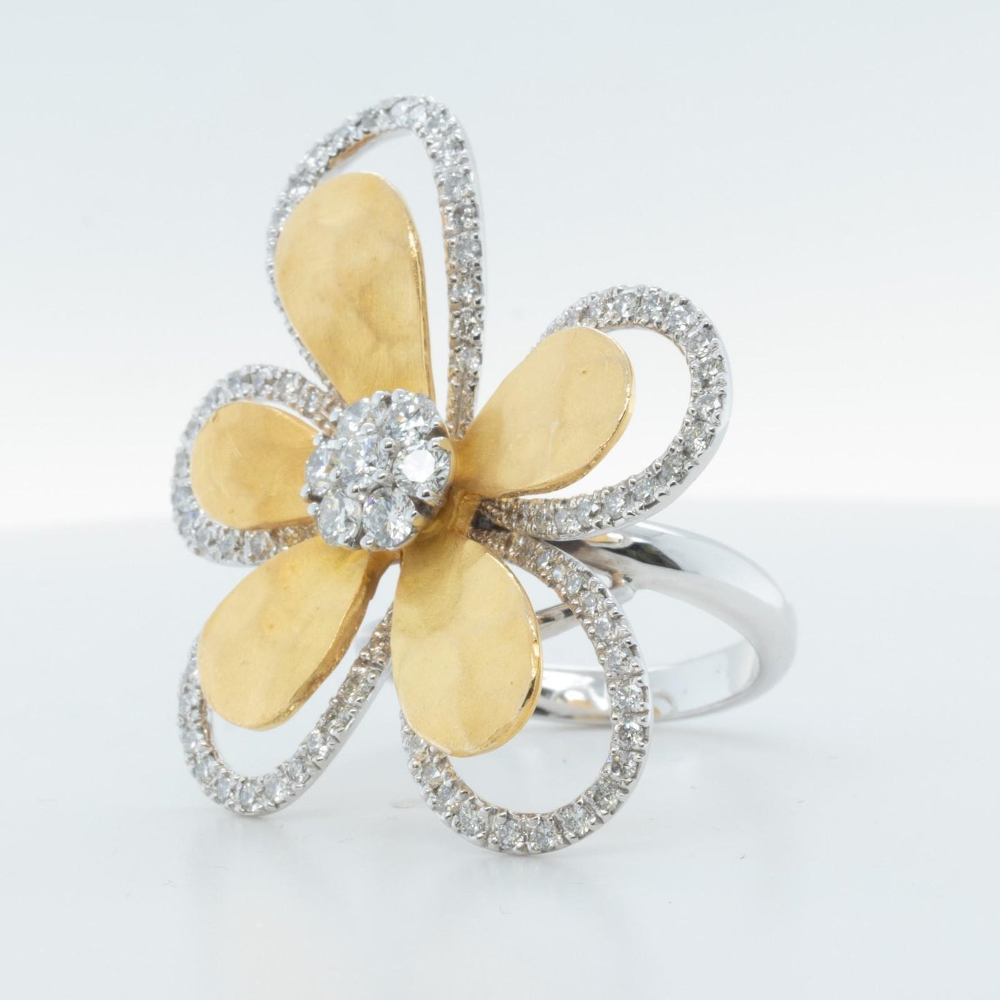 14k White & Hammered Yellow Gold Diamond Flower Ring 1.73ctw G VS2-SI1 Size 6.25