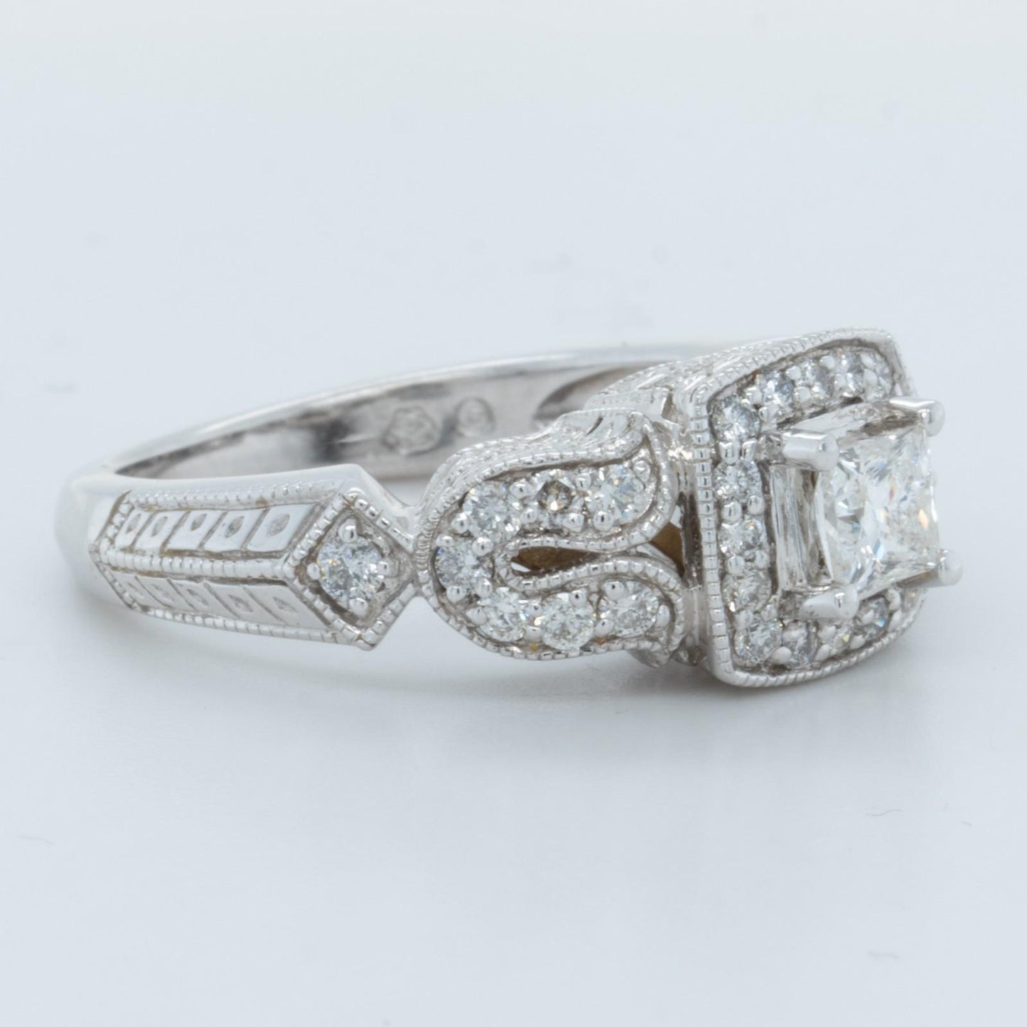 14k White Gold Princess Cut Diamond Halo Engagement Ring 0.60ctw H SI2 Size 7.25