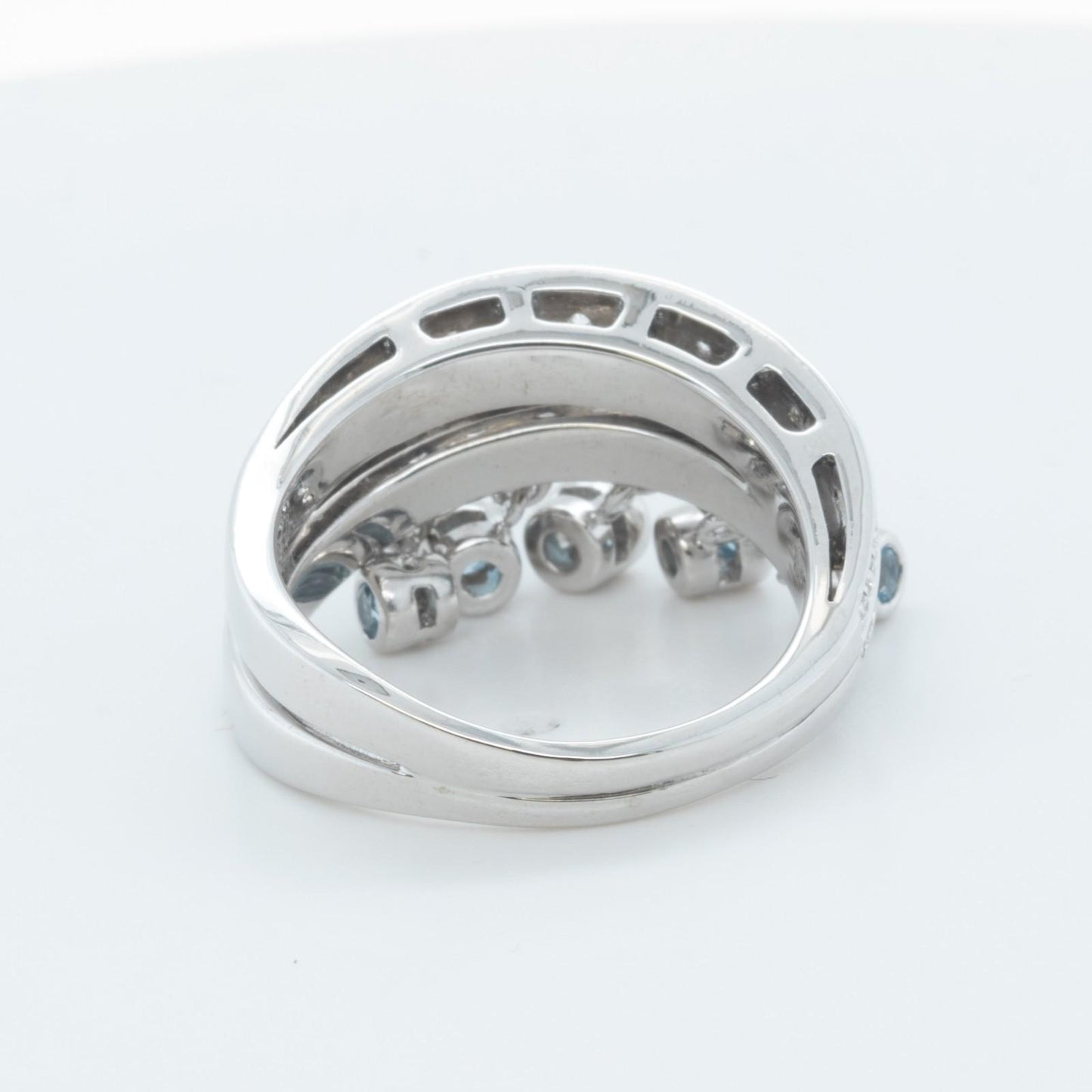 Di Modolo 18k White Gold Diamond Dangling Blue St Ring Size 8.25 0.65ctw G-H SI1