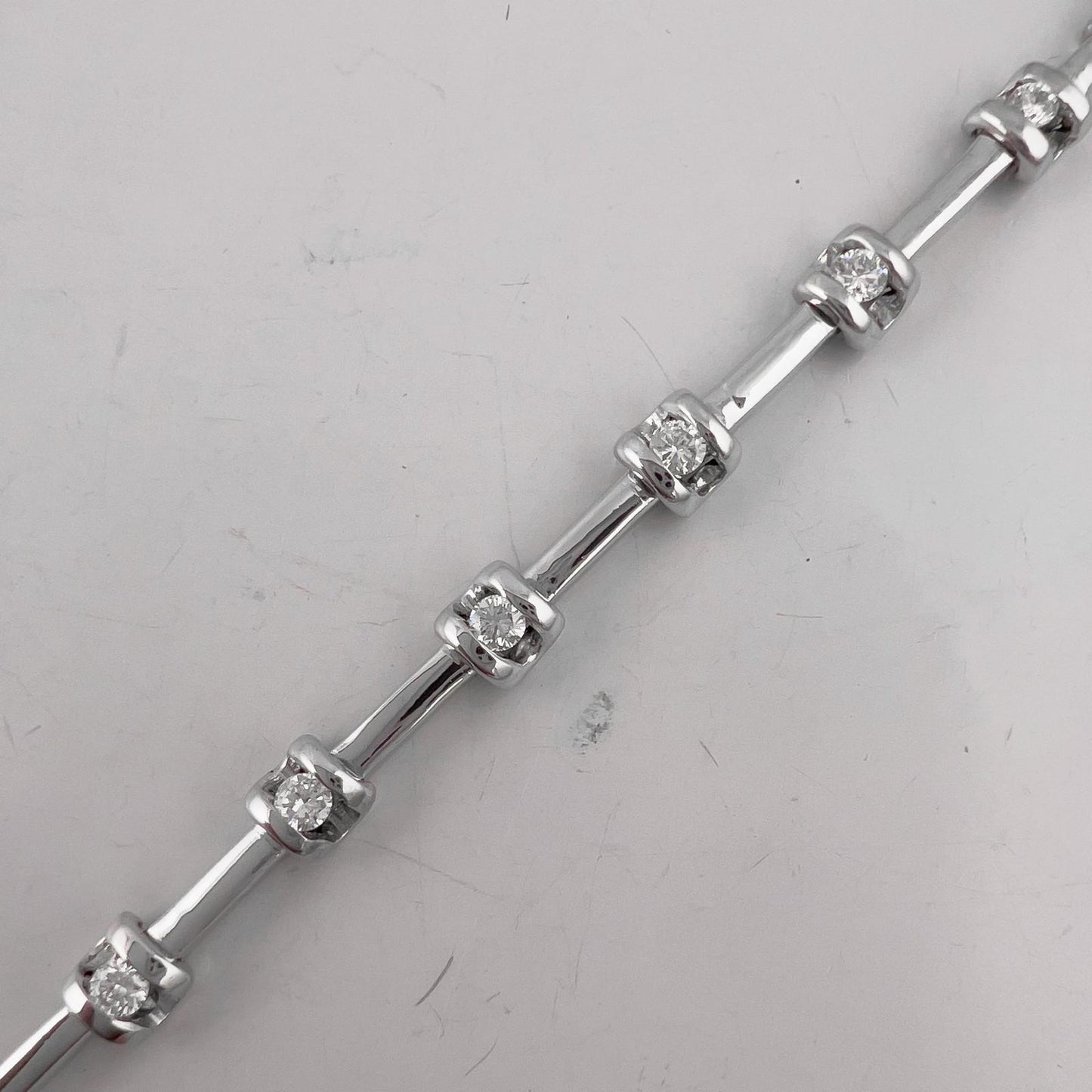 14k White Gold Round Diamond Bar & Station Tennis Bracelet 0.85ctw H SI2 7.00"