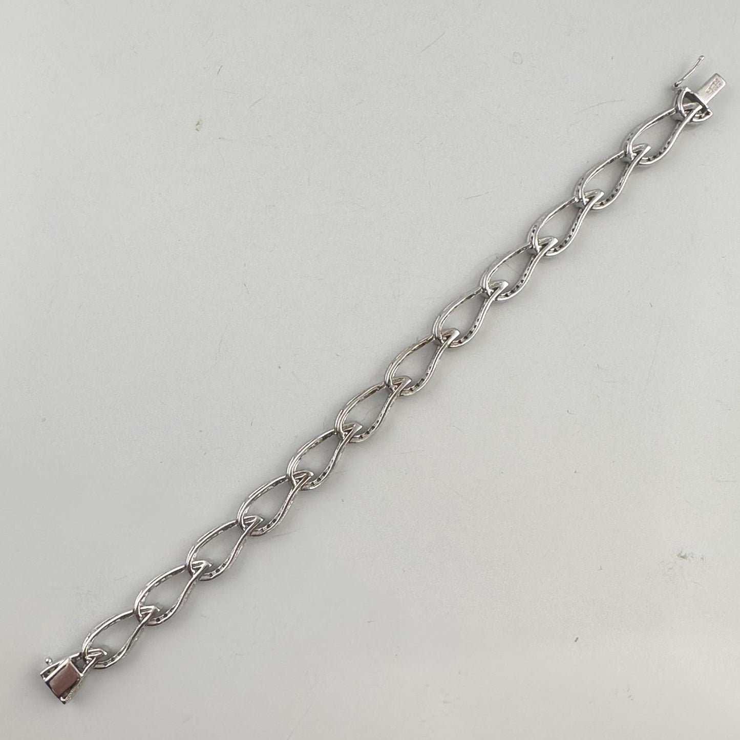 14k White Gold Diamond Teardrop Link Station Bracelet 1.62ctw H SI1-SI2 7.00"