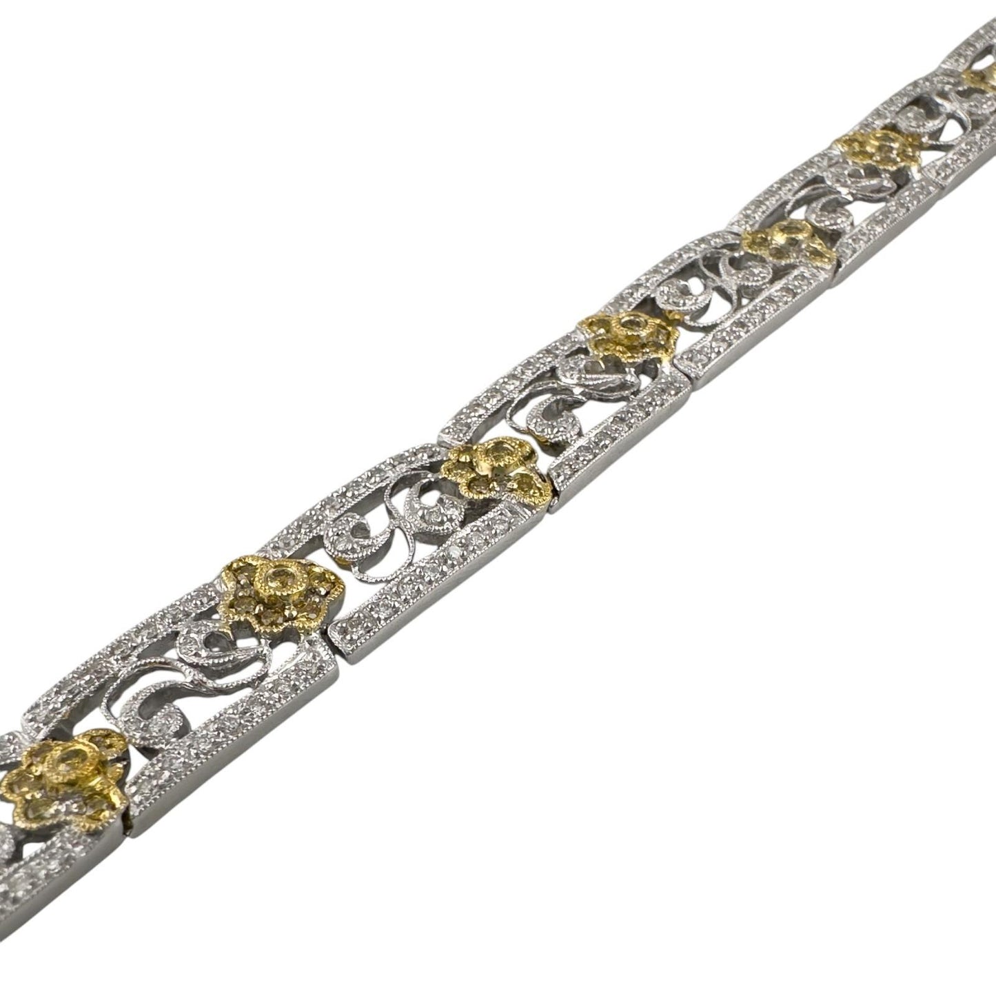 18k White & Yellow Gold Diamond Floral Station Bracelet 2.05ctw G SI1 22.6g 7"