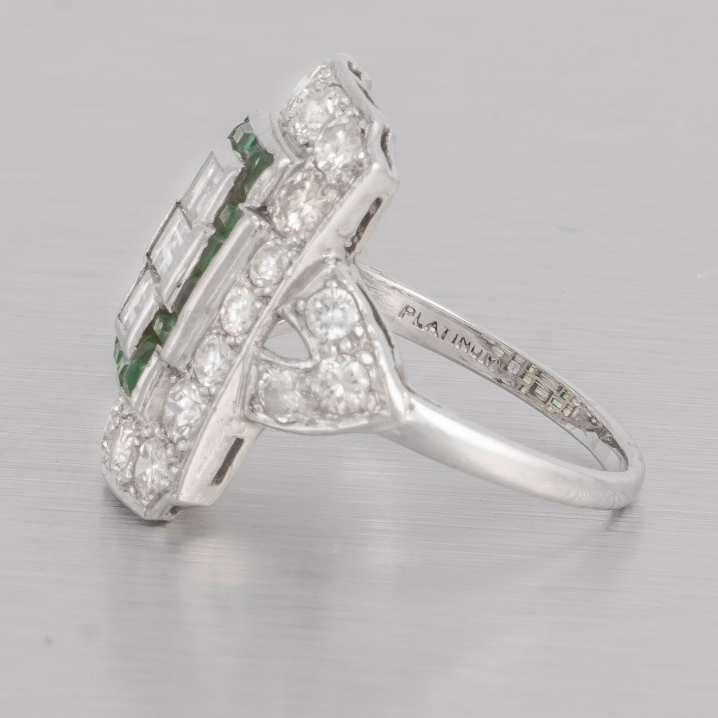 Antique Art Deco Platinum 900 Diamond Green Stone Cocktail Dinner Ring 1.90ctw