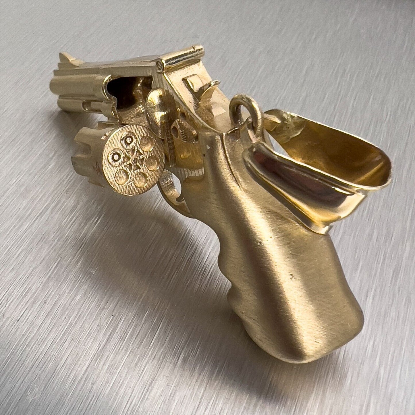 14k Yellow Gold 3D .357 Magnum Revolver Pistol w/ Moving Cylinder Pendant 34.9g