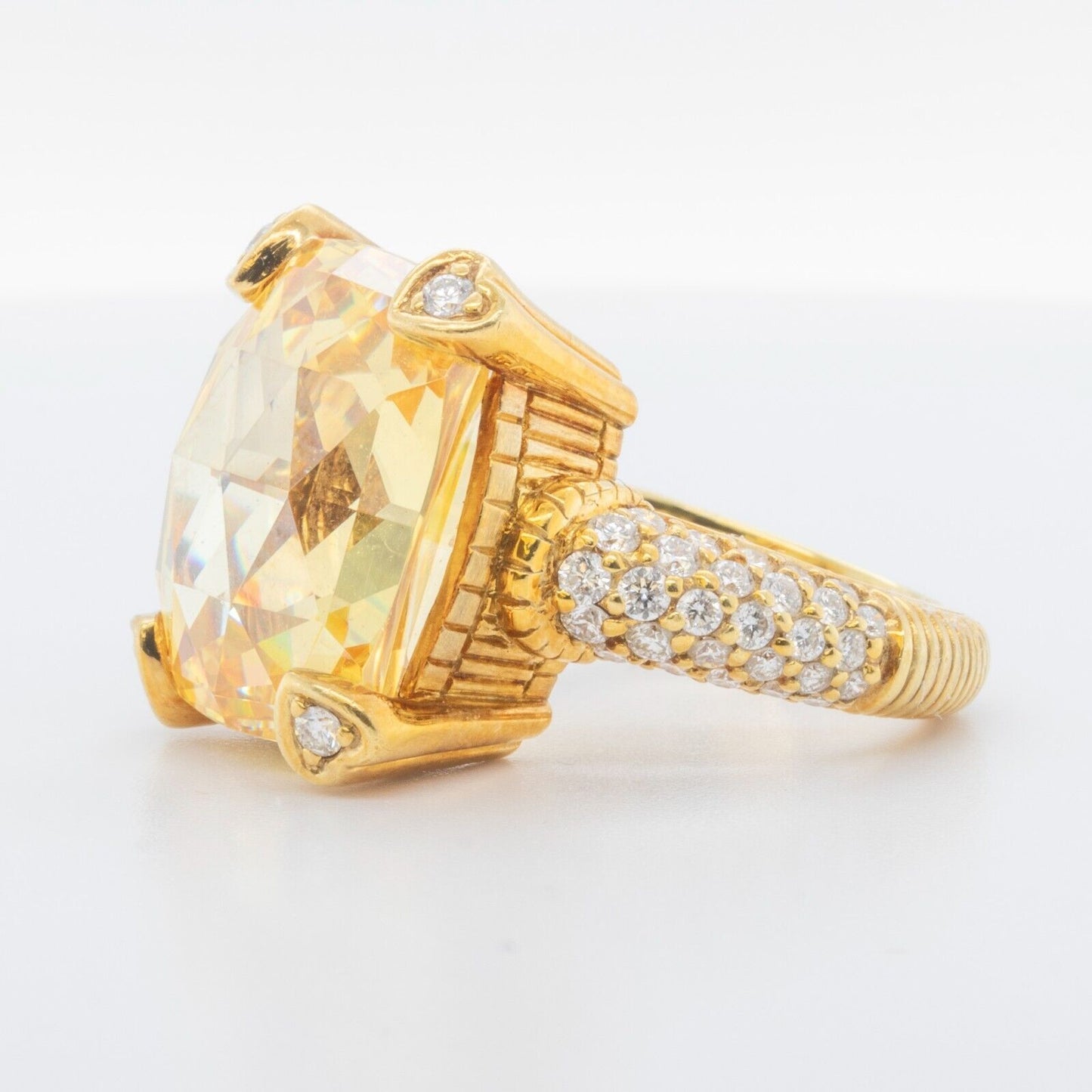 Judith Ripka Lola 18k Yellow Gold Lemon Quartz Diamond Ring Size 4.75 BOX