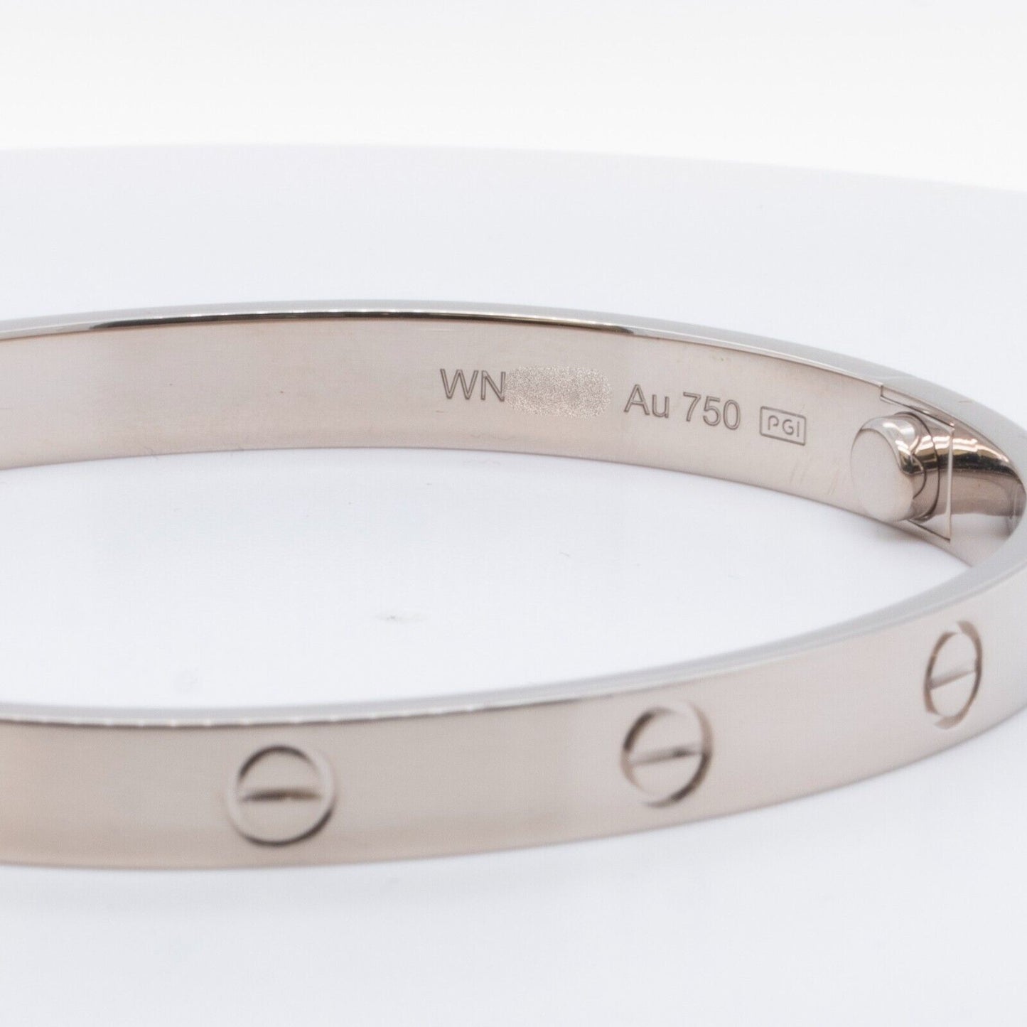 2023 NEW STYLE Cartier Love 18k White Gold Bangle Bracelet Size 19 BOX & CERT