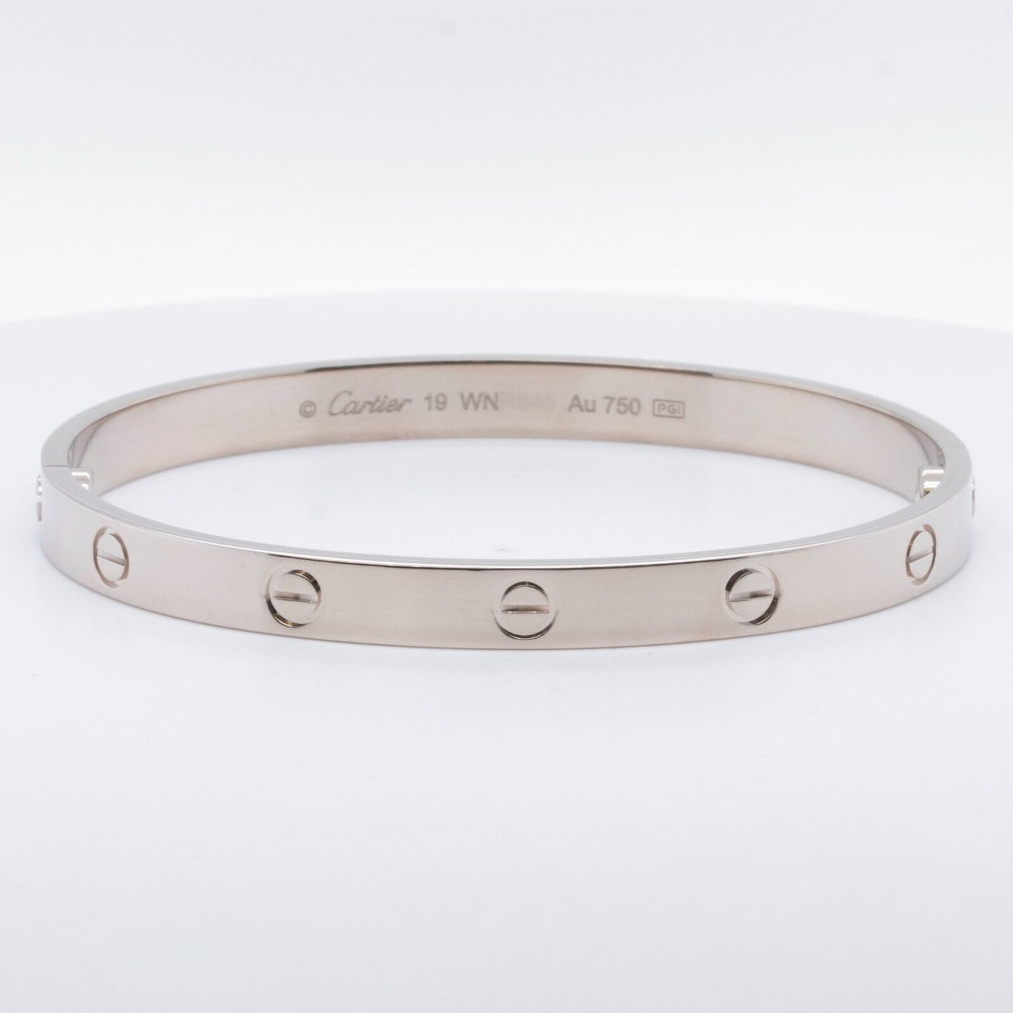 2023 NEW STYLE Cartier Love 18k White Gold Bangle Bracelet Size 19 BOX & CERT