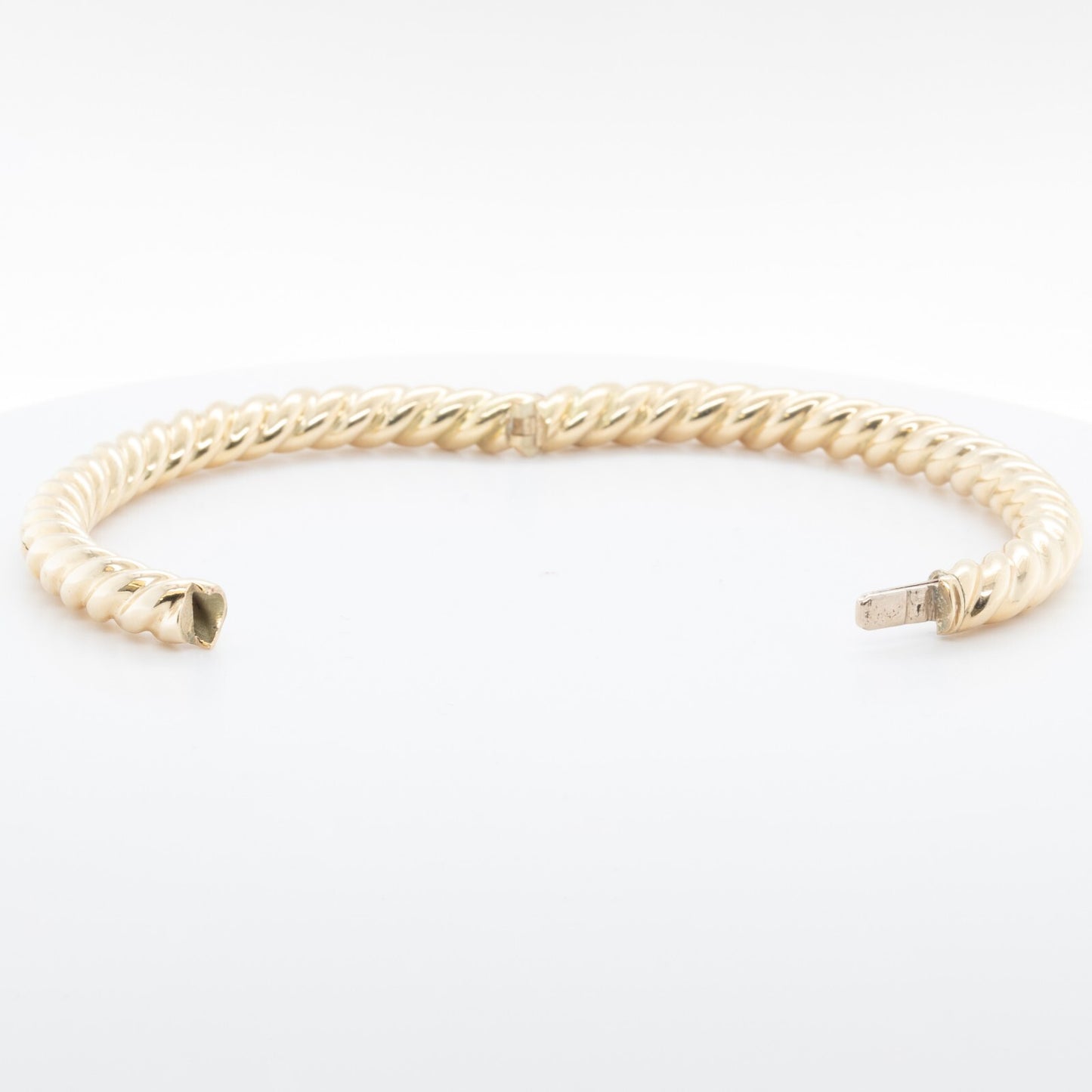 14k Yellow Gold Twisted Rope Hinged Bangle 6.25mm Wide Bracelet Size 6.5" ITALY