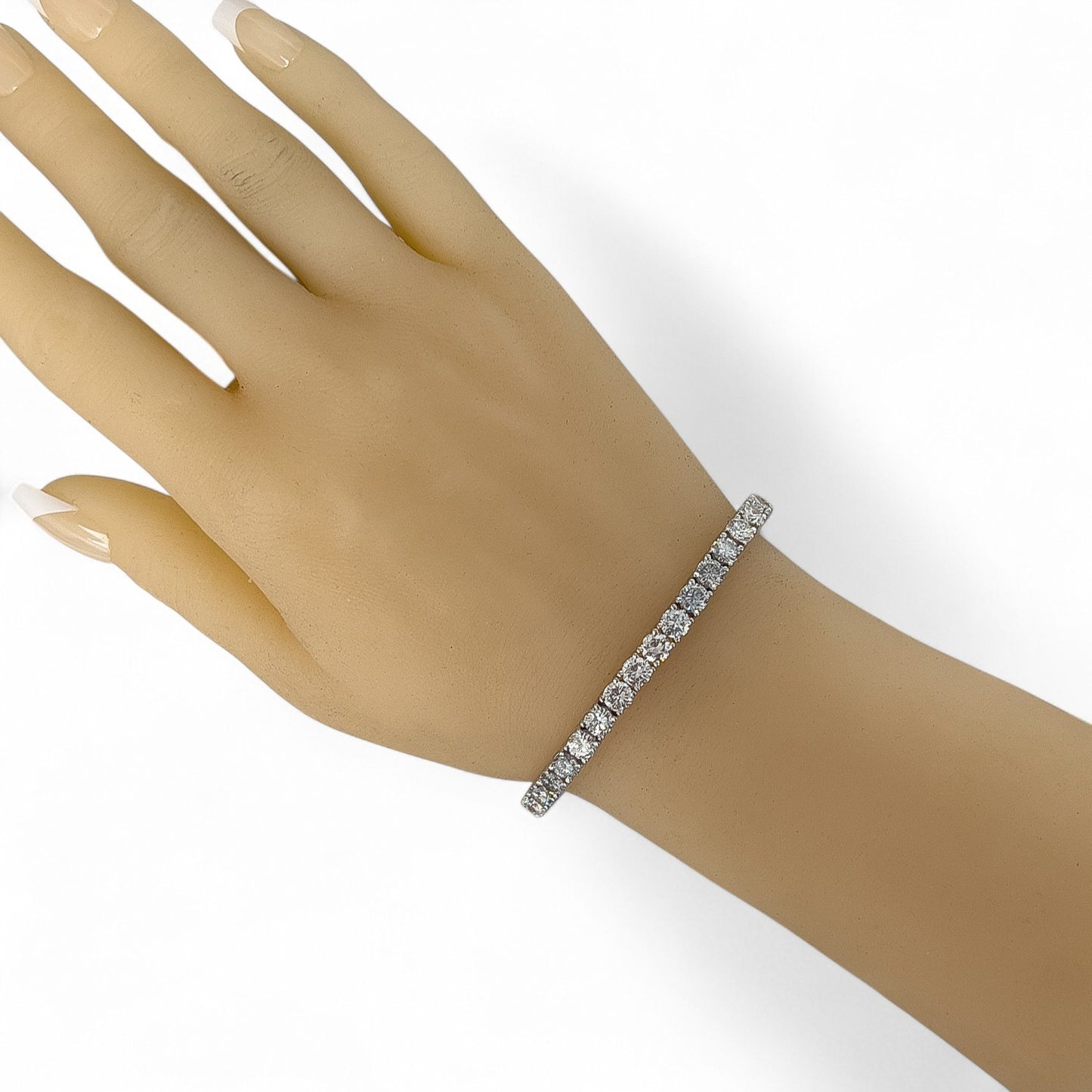 18k White Gold Diamond 38 Stone Tennis Bracelet 16.15ctw F VS1 7.00" 26.4g