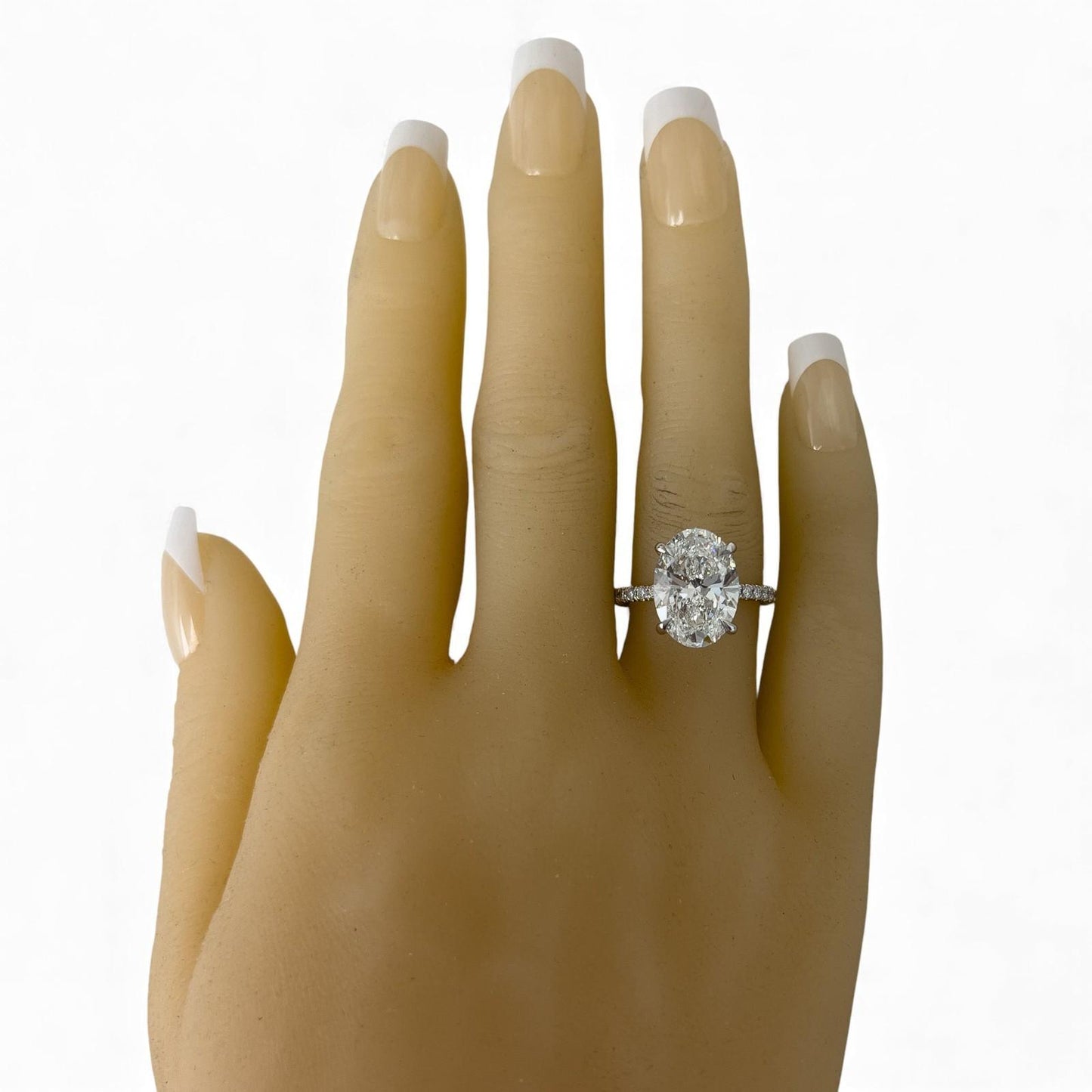 IGI 14k White Gold Lab Grown 5.03ct D VVS2 Oval Diamond Engagement Ring Size 7