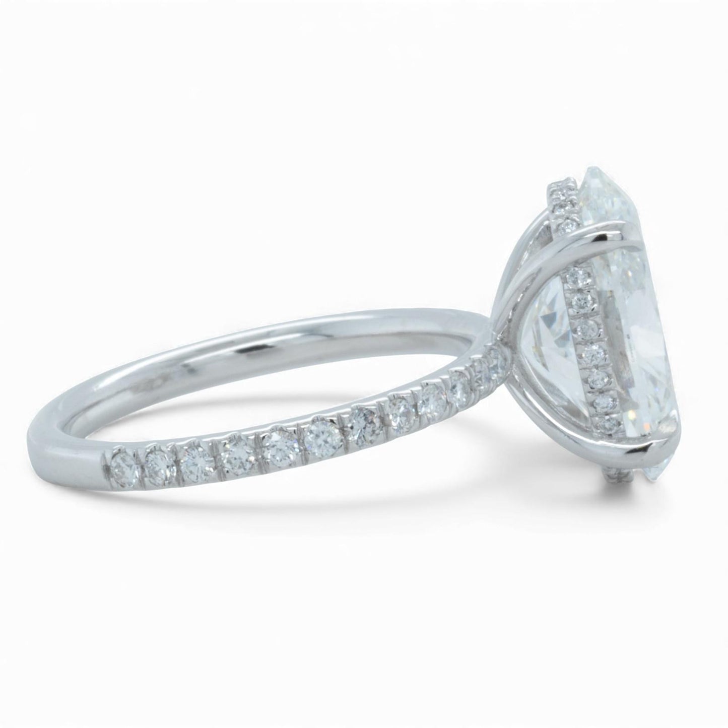 IGI 14k White Gold Lab Grown 5.03ct D VVS2 Oval Diamond Engagement Ring Size 7
