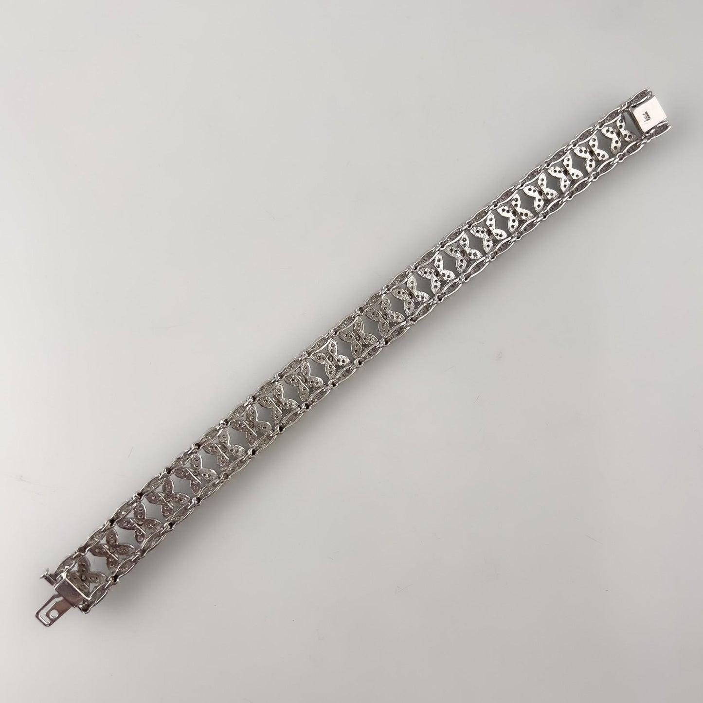 18k White Gold Diamond Fancy Leaf Link Station Bracelet 4.00ctw H-I SI2 50g