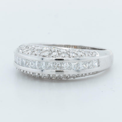 18k White Gold Princess Diamond 3 Section Band 0.82ctw H-I VS-SI 5.0g Size 7.25