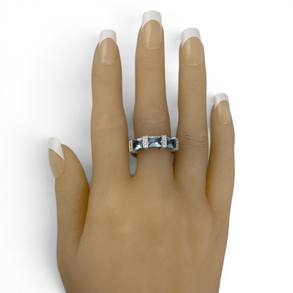 Di Modolo 18k White Gold Diamond & Radiant Blue St Ring Size 8.5 0.30ctw H SI2
