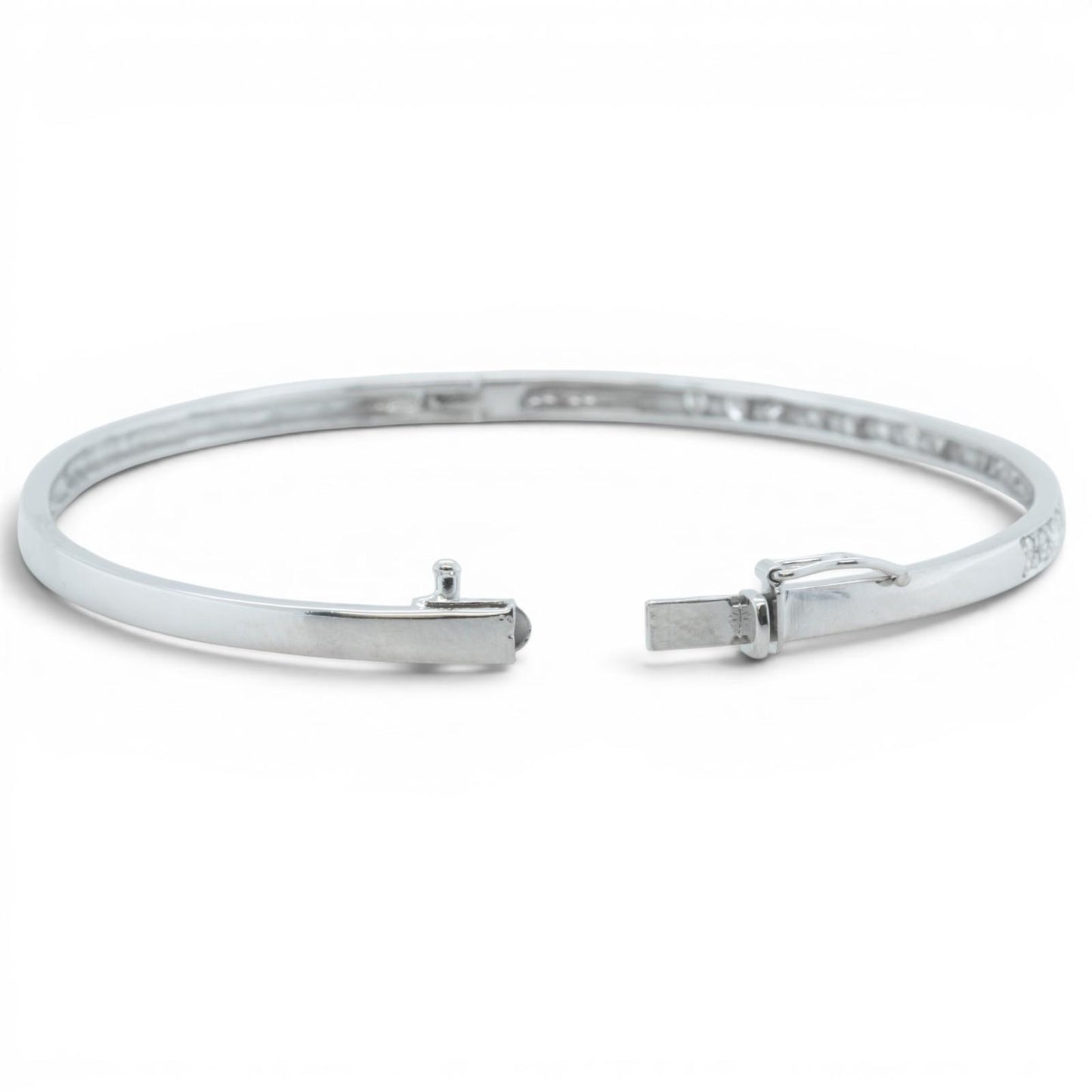 14k White Gold Diamond Hinged Bangle Bracelet 0.27ctw H-I SI2 6.25"
