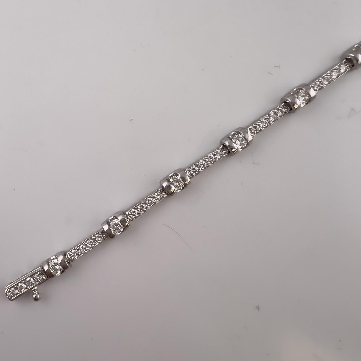 14k White Gold Round Diamond Bar & Station Tennis Bracelet 2.17ctw J SI1 7.00"