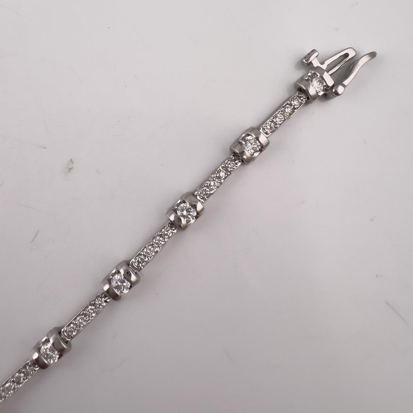 14k White Gold Round Diamond Bar & Station Tennis Bracelet 2.17ctw J SI1 7.00"