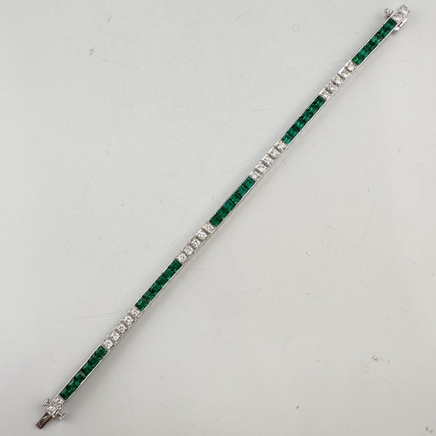 14k White Gold Emerald Cut Synthetic Emerald Diamond Tennis Bracelet 5.70ctw