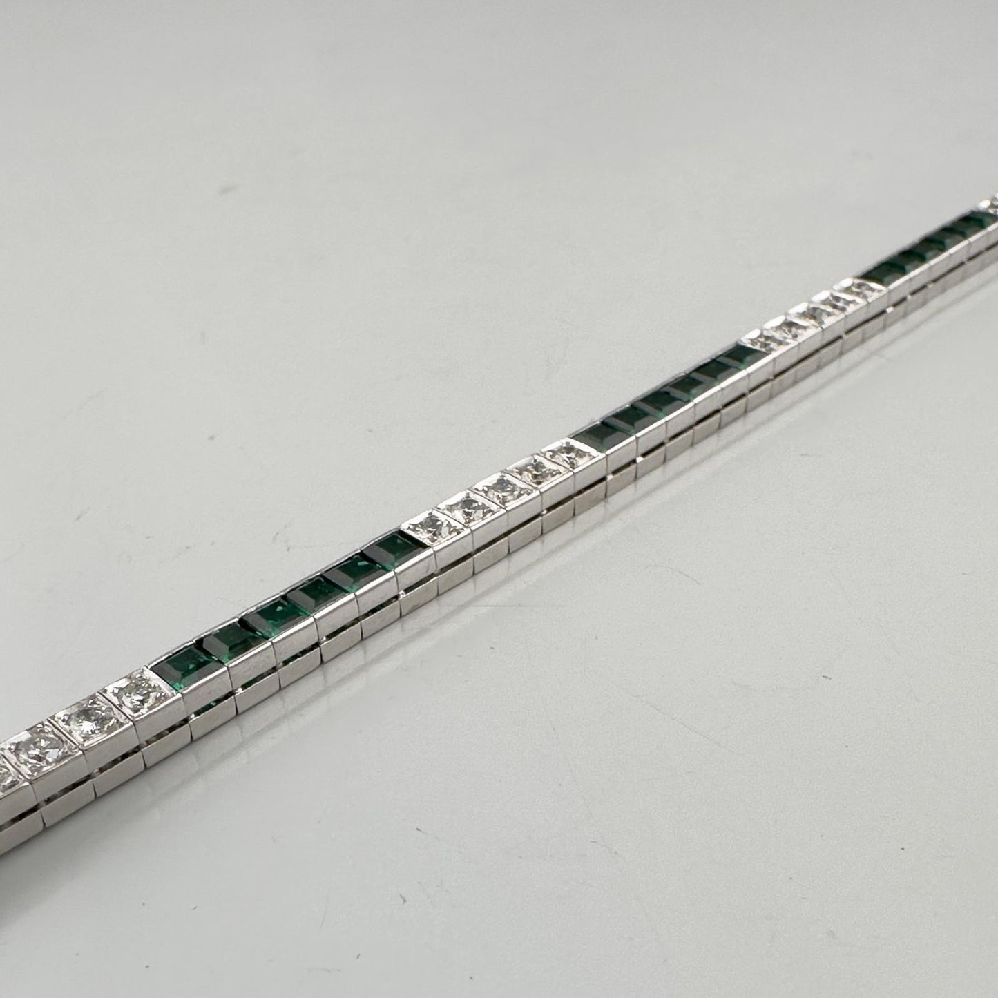 14k White Gold Emerald Cut Synthetic Emerald Diamond Tennis Bracelet 5.70ctw