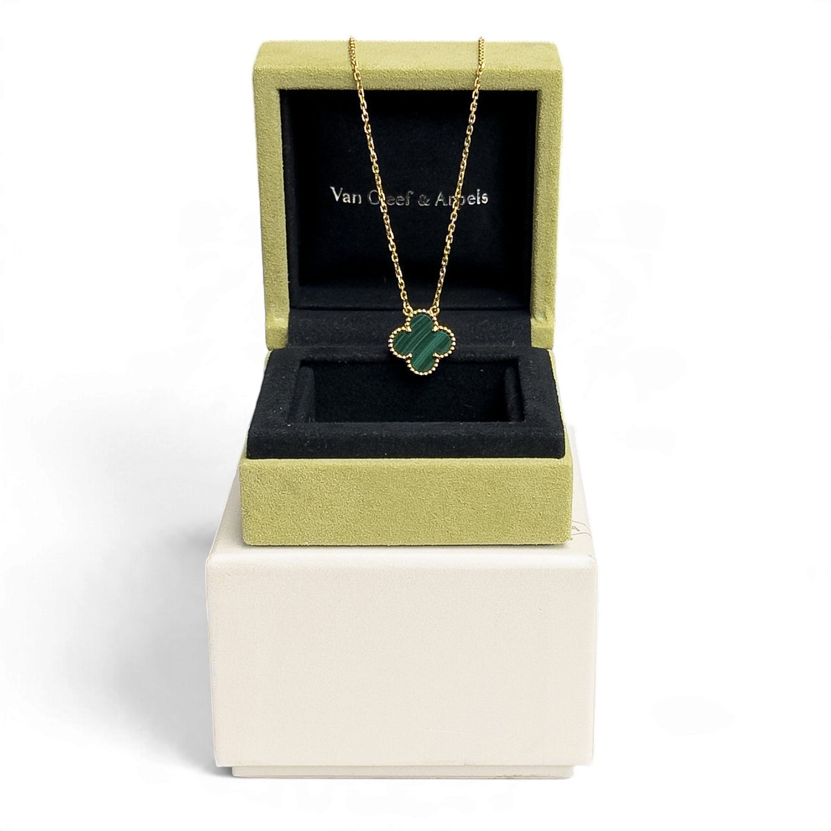 Van Cleef Arpels Malachite Vintage Alhambra 18k Gold Necklace 16.5" BAG BOX CERT