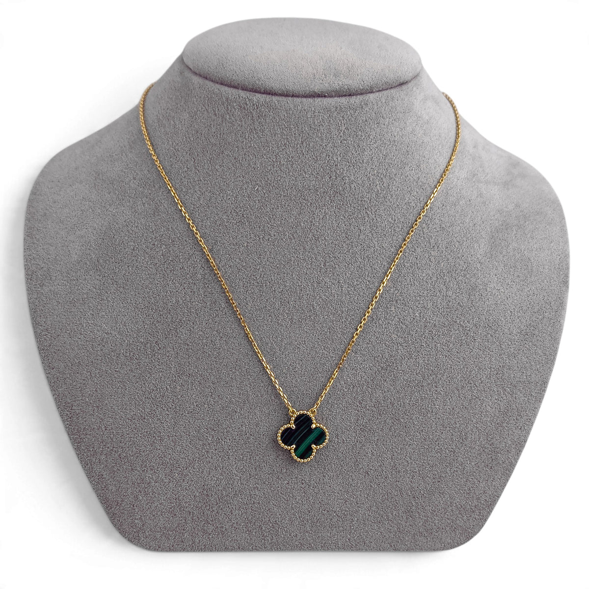 Van Cleef Arpels Malachite Vintage Alhambra 18k Gold Necklace 16.5" BAG BOX CERT