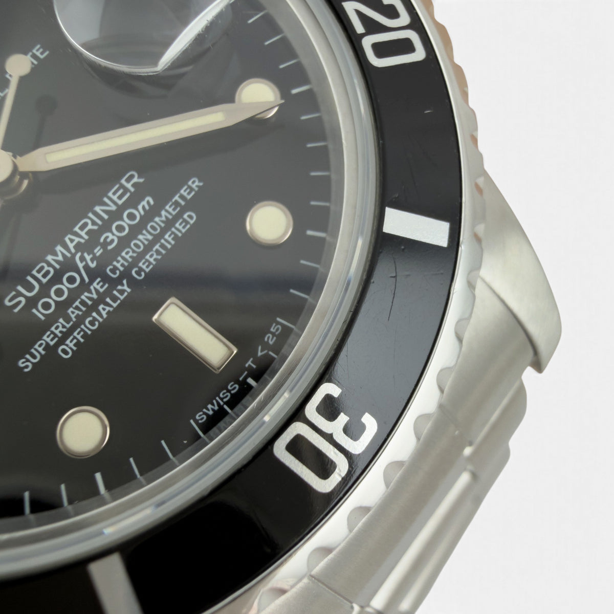 1984 Rolex Submariner Black Stainless Steel 40mm 16800 + SERVICE BOX & BOOK