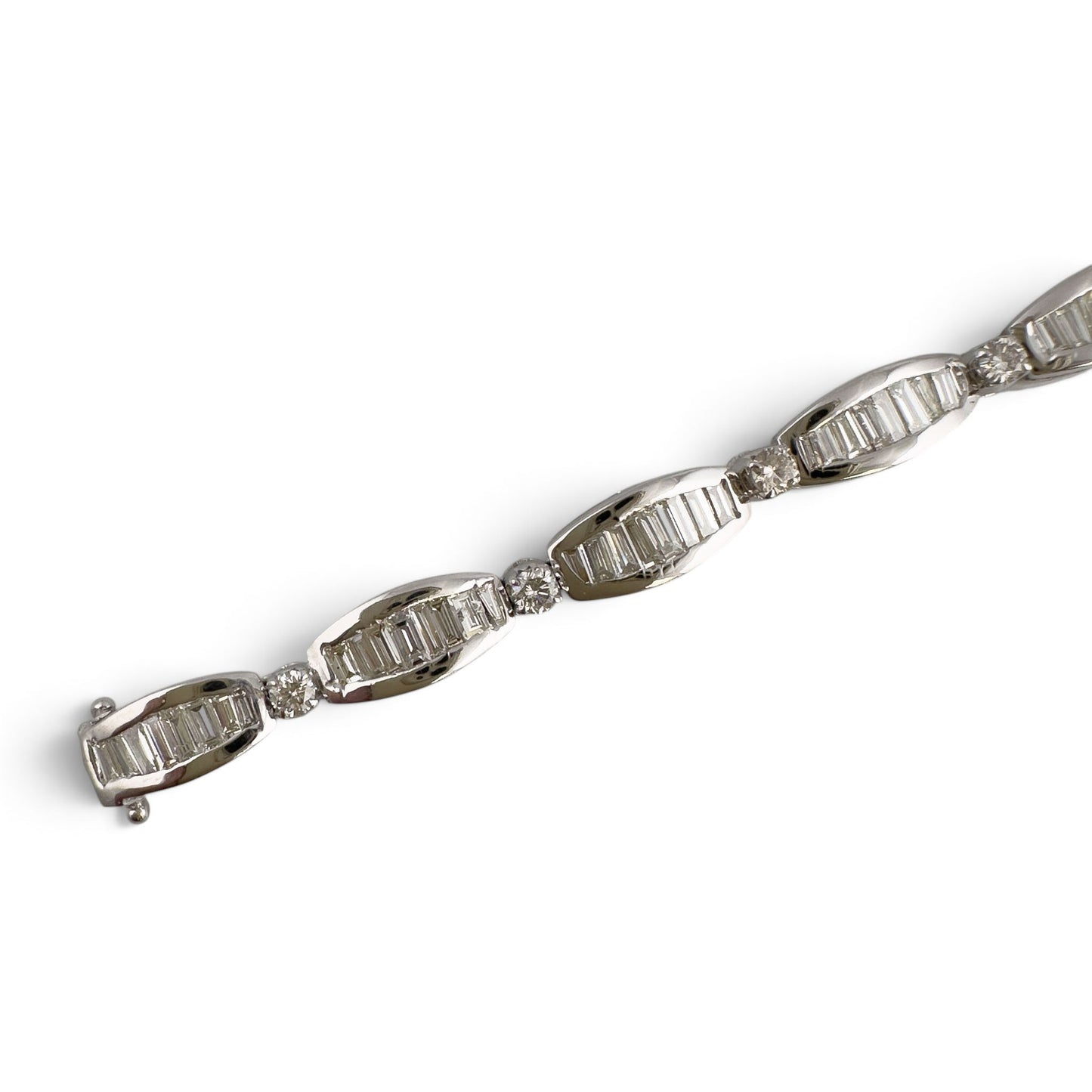 14k White Gold Baguette Diamond Station Link Bracelet 3.40ctw H SI2-I1 6.75"