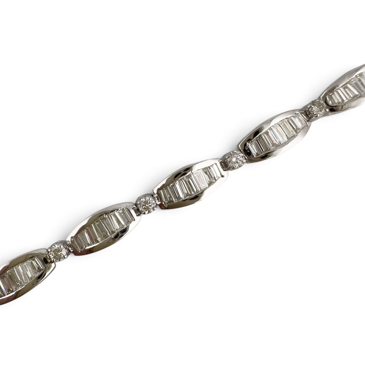 14k White Gold Baguette Diamond Station Link Bracelet 3.40ctw H SI2-I1 6.75"