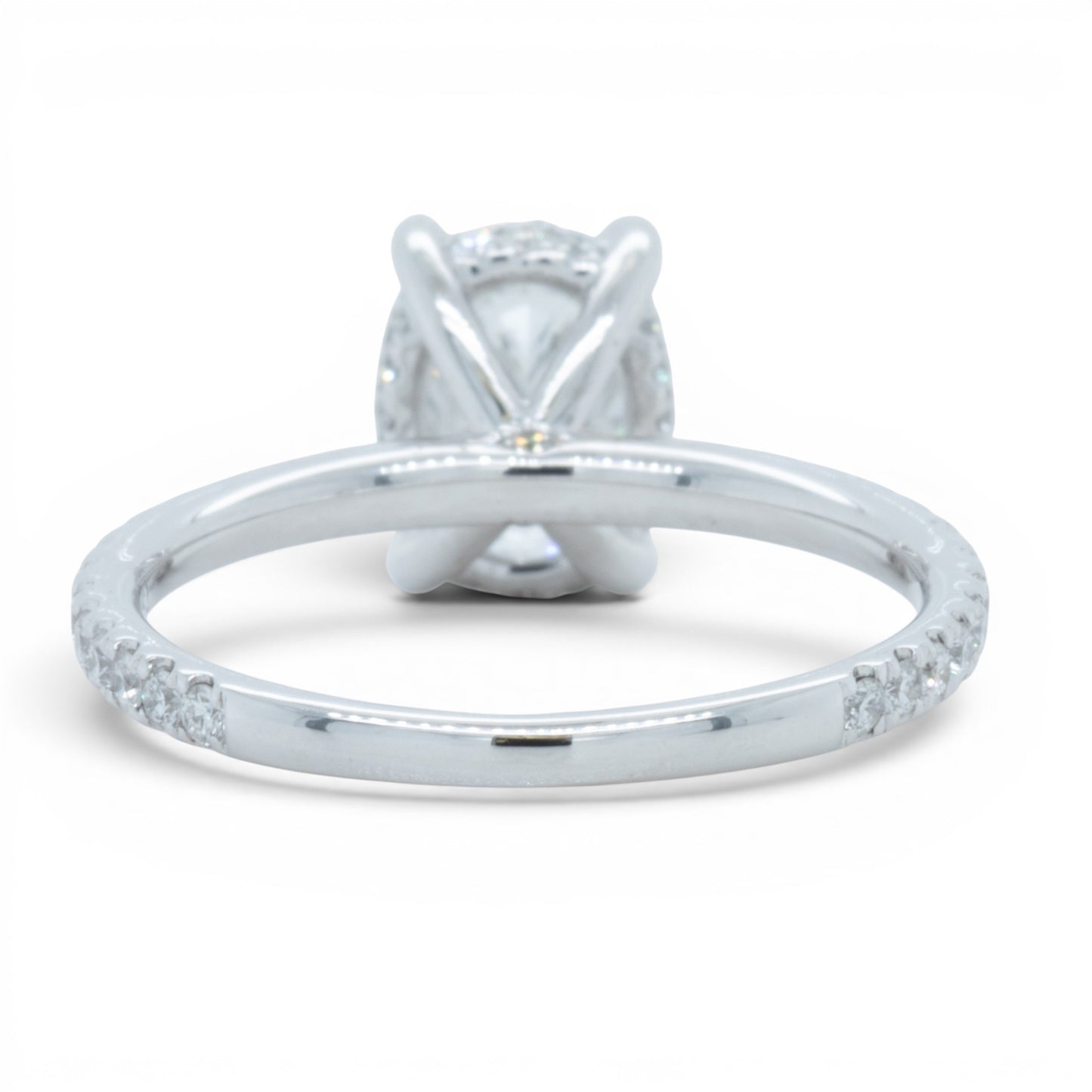 18k White Gold GIA 1.22ct F VS2 Oval Diamond Engagement Ring W/ Accents 0.30ctw