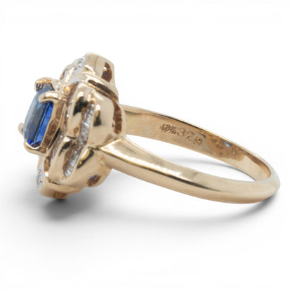 18k Yellow Gold Cushion Blue Stone & Baguette Diamond 0.46ctw G SI1 Ring Size 8