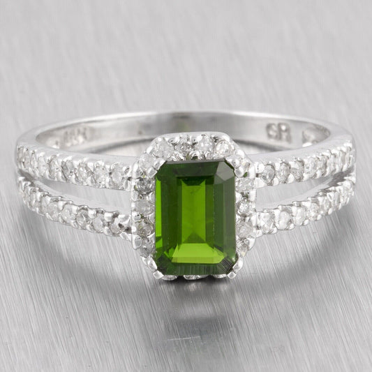 14k White Gold Tsavorite & Diamond Halo Split Shank Ring 0.50ctw Size 8 VINTAGE