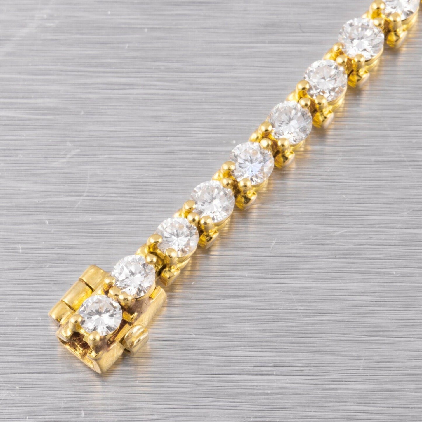 Modern 18k Yellow Gold 46 Stone F VS1 Diamond Tennis Bracelet 4.60ctw 6.75"