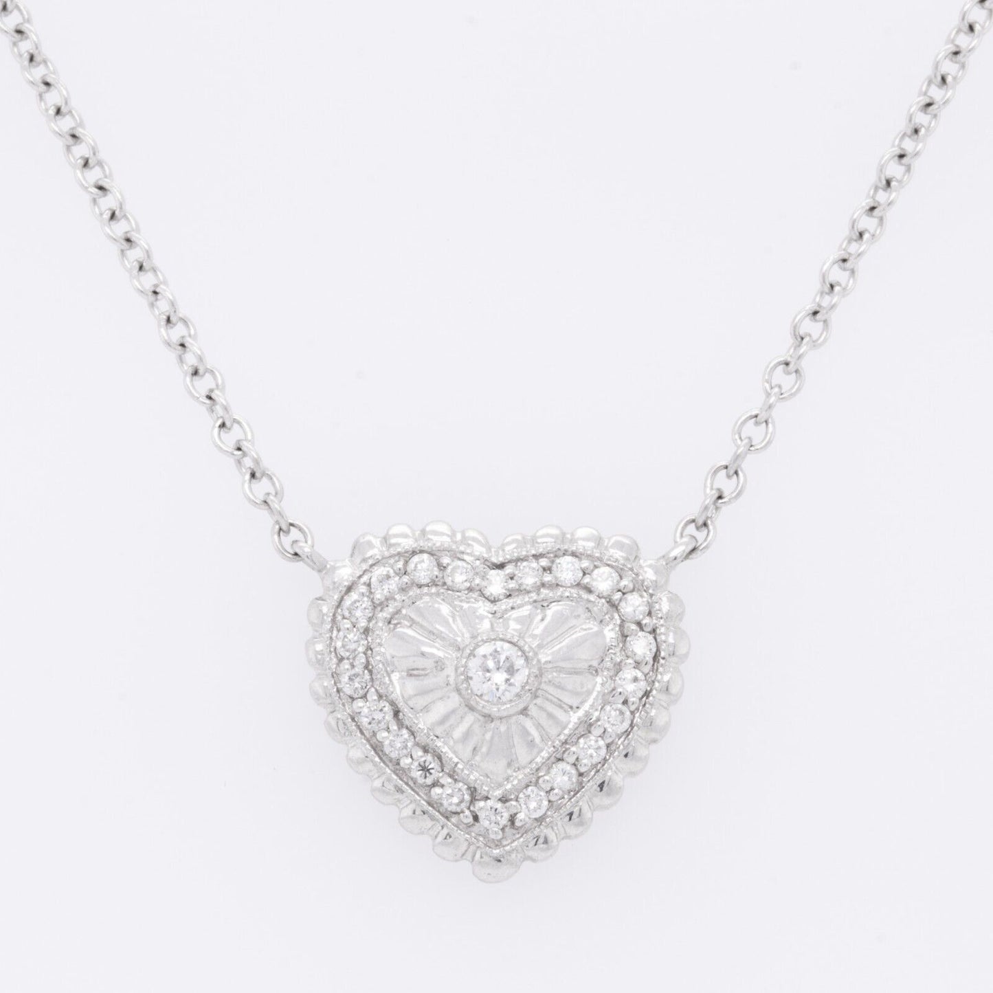 14k White Gold Diamond Heart Pendant Necklace 0.30ctw G VS2 5.7 grams 17"