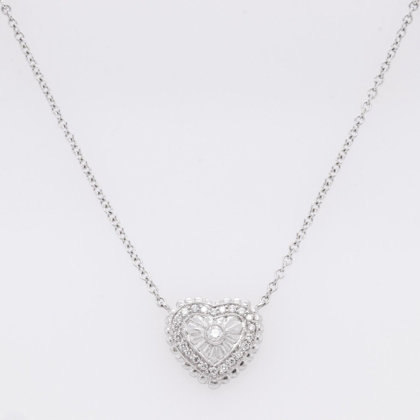 14k White Gold Diamond Heart Pendant Necklace 0.30ctw G VS2 5.7 grams 17"