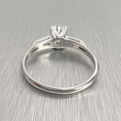 14k White Gold Round & Tapered Baguette Diamond Ring 0.60ctw H I2 Size 7.75