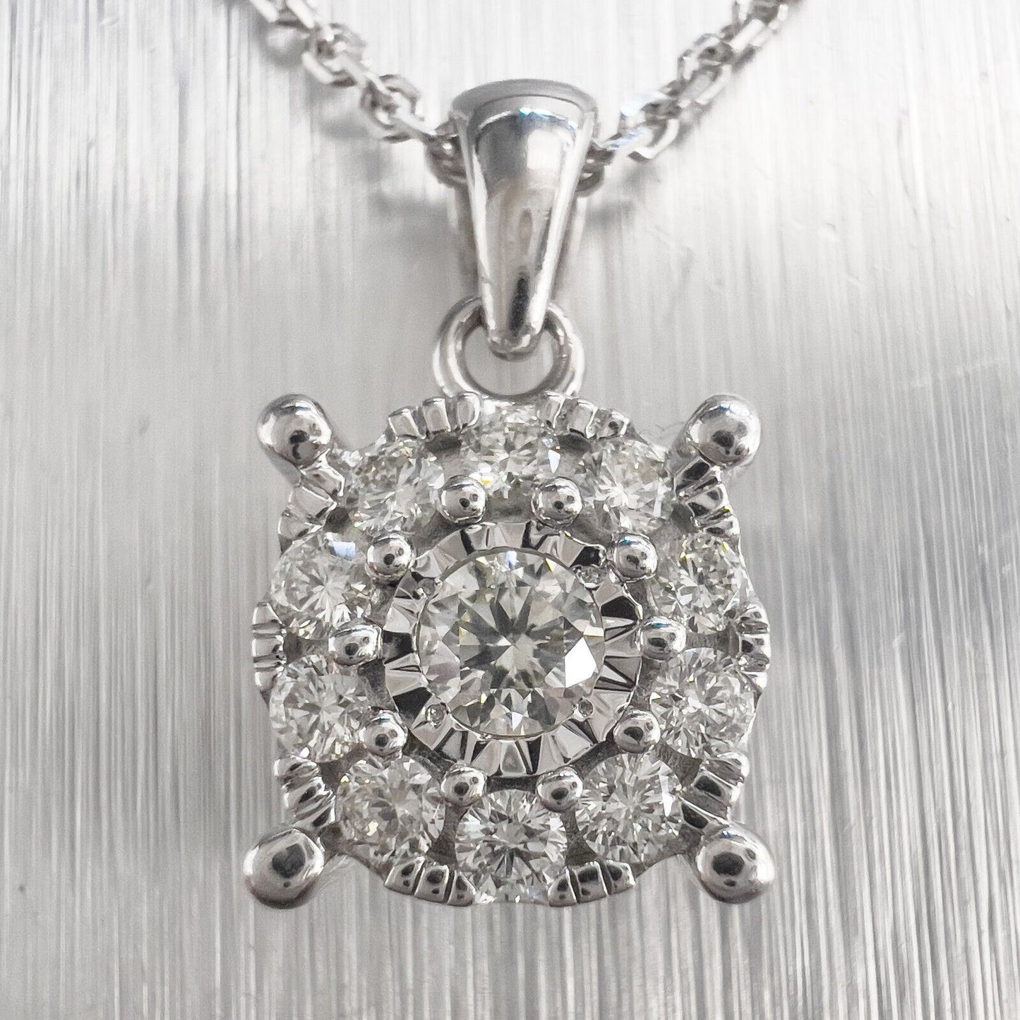 14k White Gold Diamond Cluster Pendant Necklace 0.30ctw G-H VS2 18"