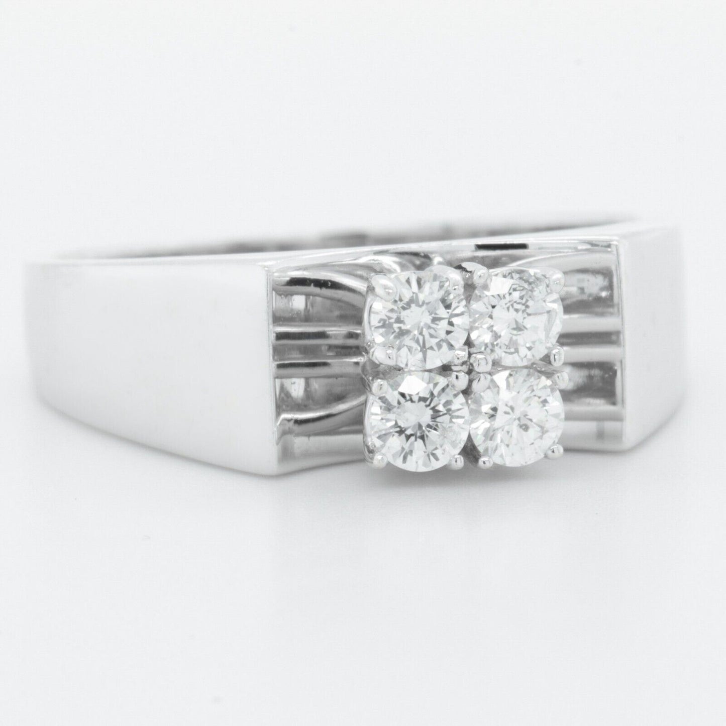 18k White Gold Diamond 4 Stone Band 0.35ctw G SI1-SI2 Ring Size 7.25 4.5g