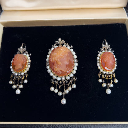 A La Vieille Russie Agate Cameo Gold & Silver Diamond Pearl Pendant Earrings Set