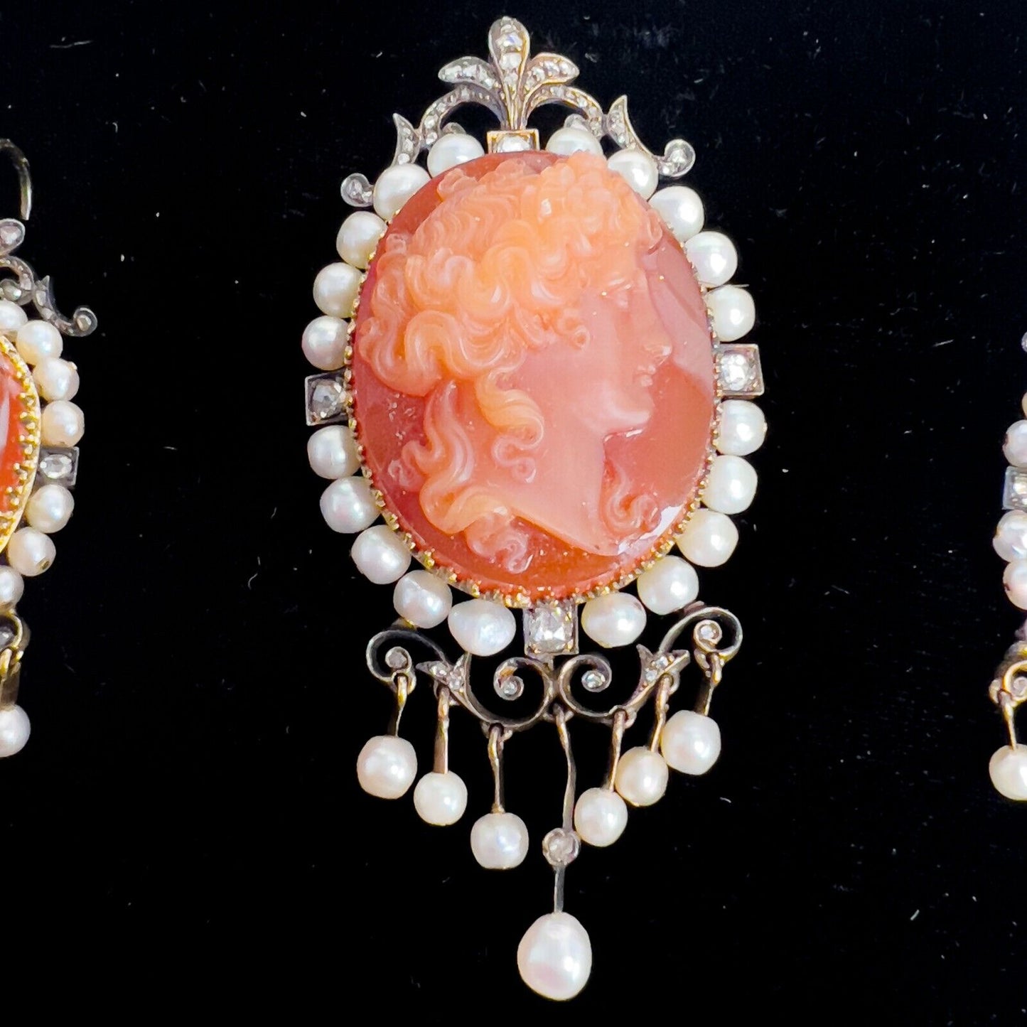 A La Vieille Russie Agate Cameo Gold & Silver Diamond Pearl Pendant Earrings Set