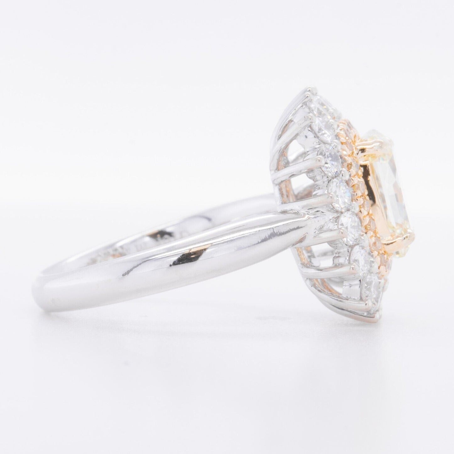 18k White & Yellow Gold GIA UGS Fancy Light Yellow Diamond Halo Ring 2.26ctw sz4