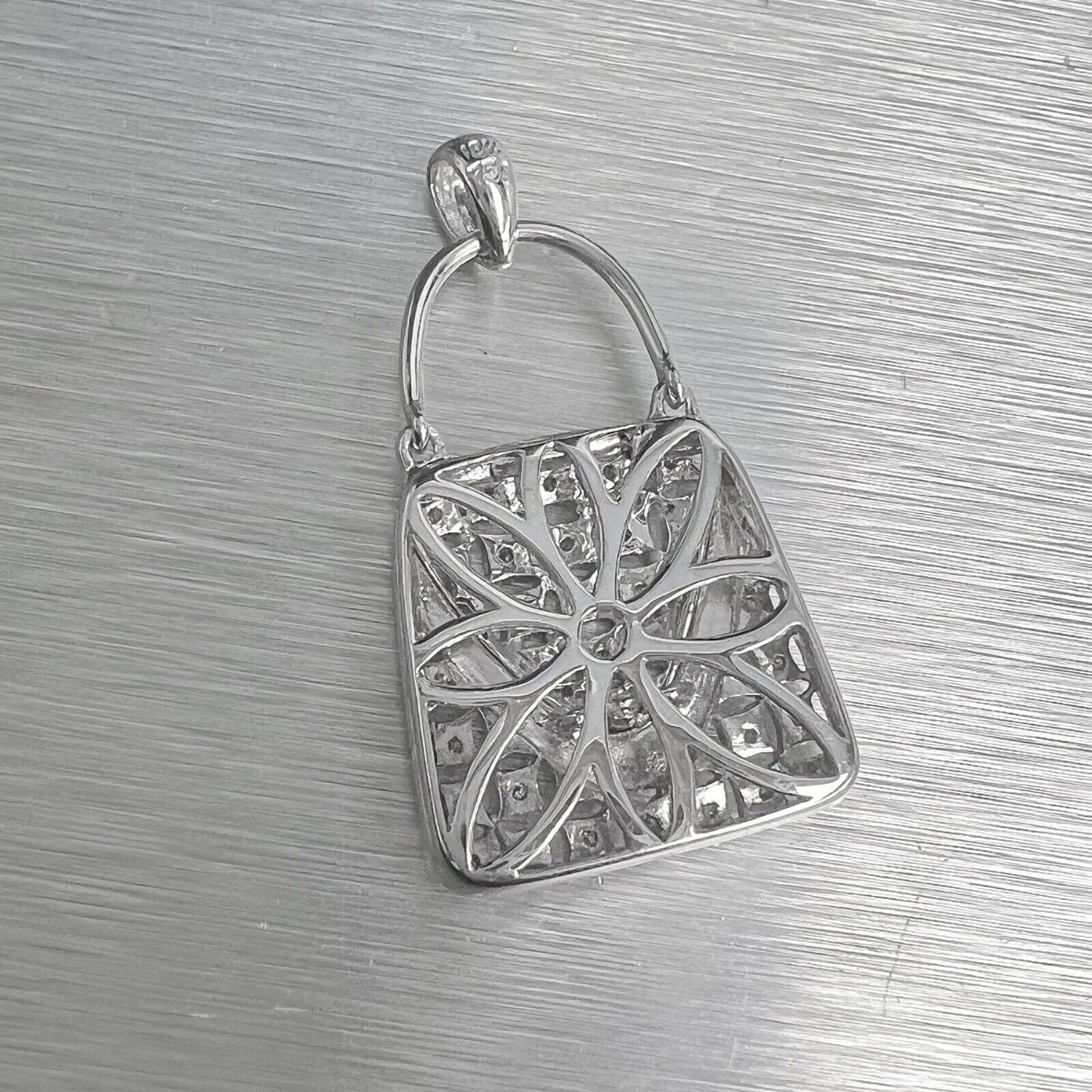 18k White Gold Diamond Purse Pocket Book Pendant 0.20ctw 3.9g