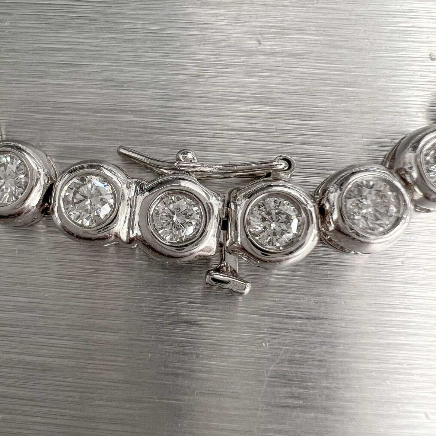 14k White Gold 32 Stone Diamond Tennis Bracelet 6.60ctw G SI2 7.25"